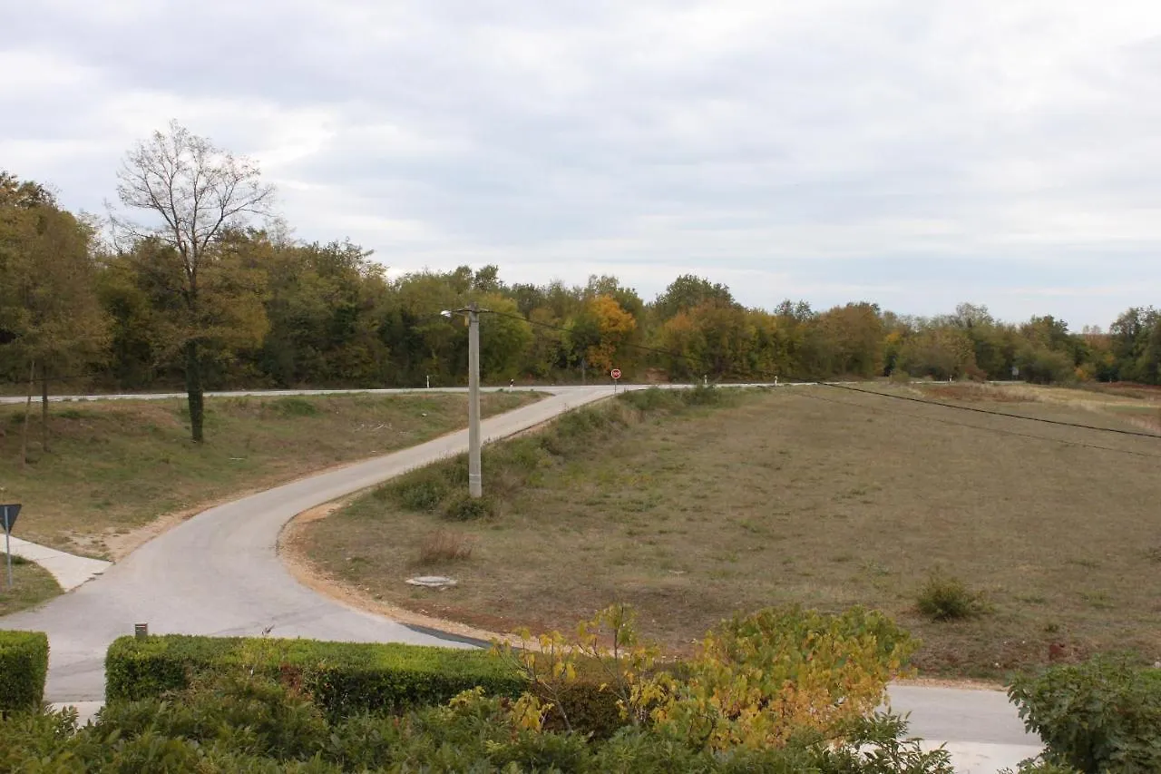 Apartments With A Parking Space Manjadvorci, Marcana - 7445 Barban Croatia